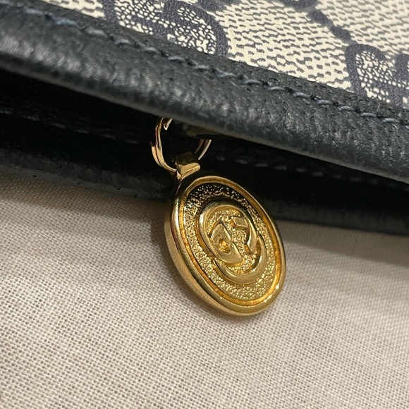 NWOT Vintage GUCCI SHERRY Line Large NAVY Monogram GG Canvas Leather Tote - Picture 11 of 13